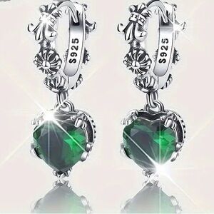 Elegant Handmade Hypoallergenic 925 Sterling Silver Green Heart Drop Earrings